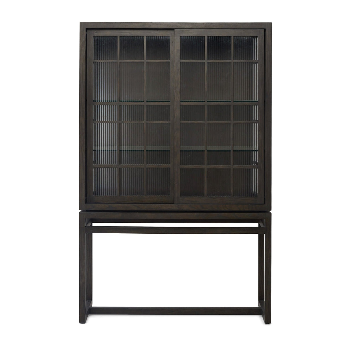 Interlude Hadley Cabinet