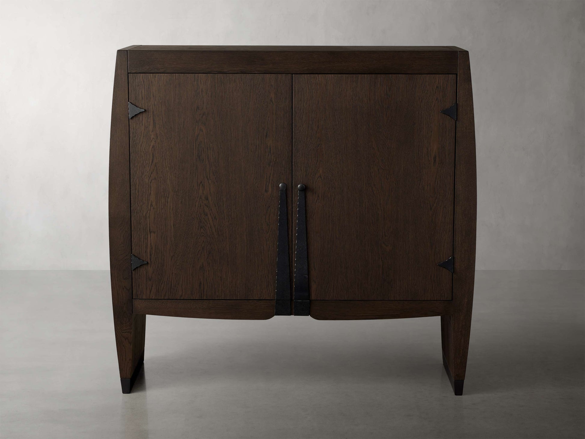 Dacia Cabinet