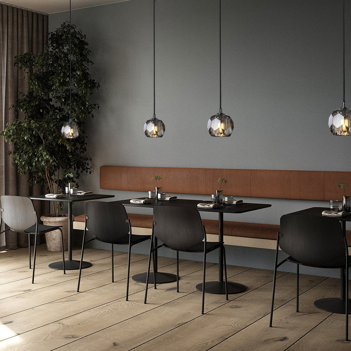 Boule De Smoky Crystal Pendant Light
