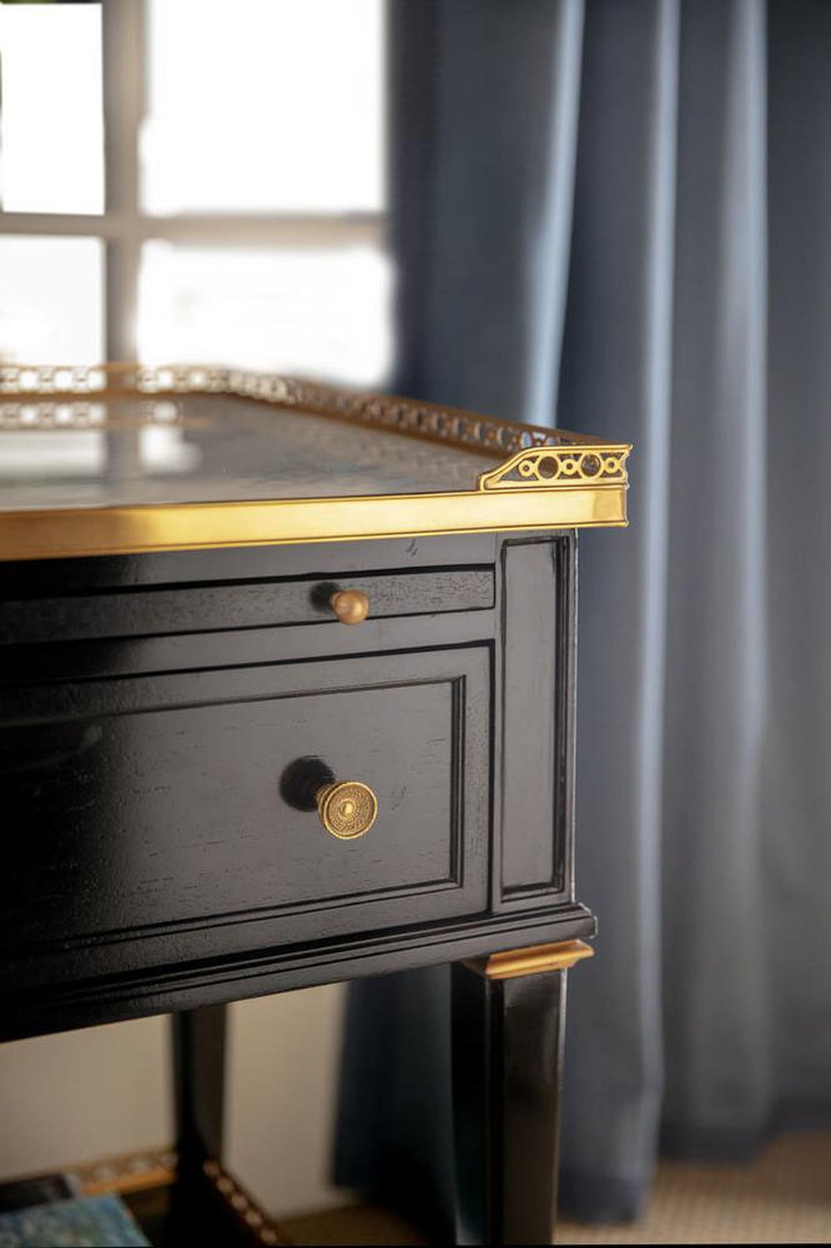 Theodore Alexander Matilde Nightstand