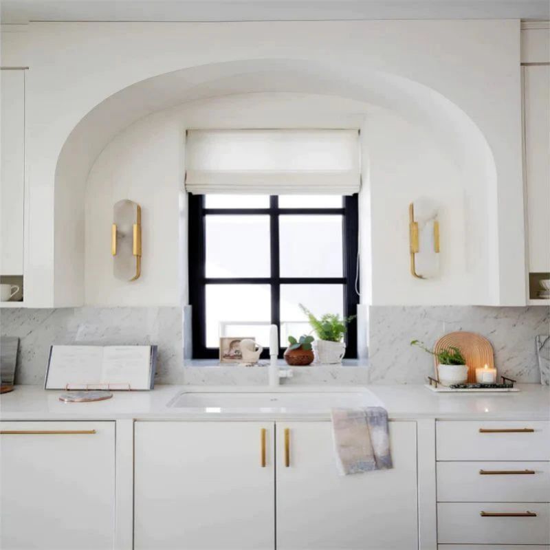 Alabaster Linear Wall Sconce For Hallways