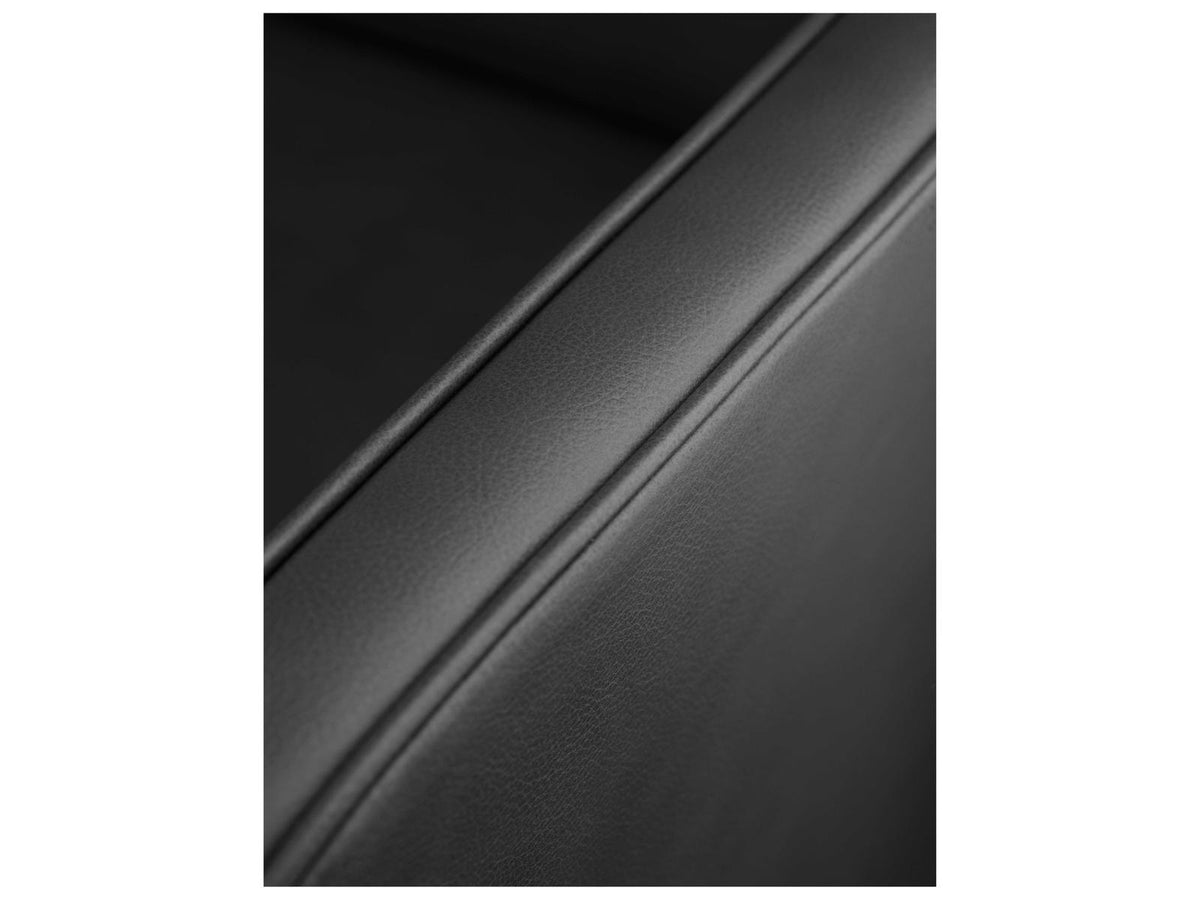 MK46 Black Leather Sofa