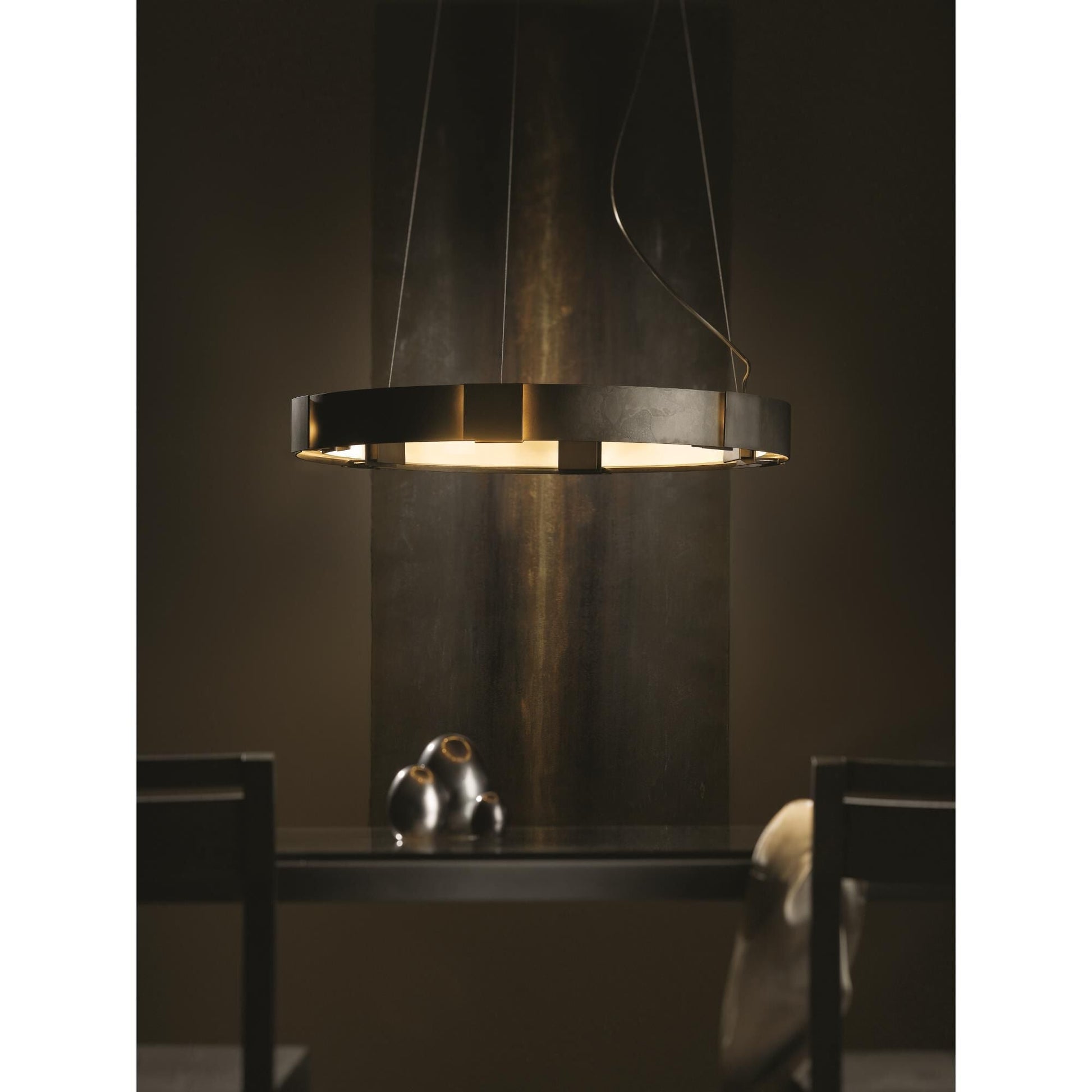 Hubbardton Forge Aura 28 Inch Large Pendant Cp18690