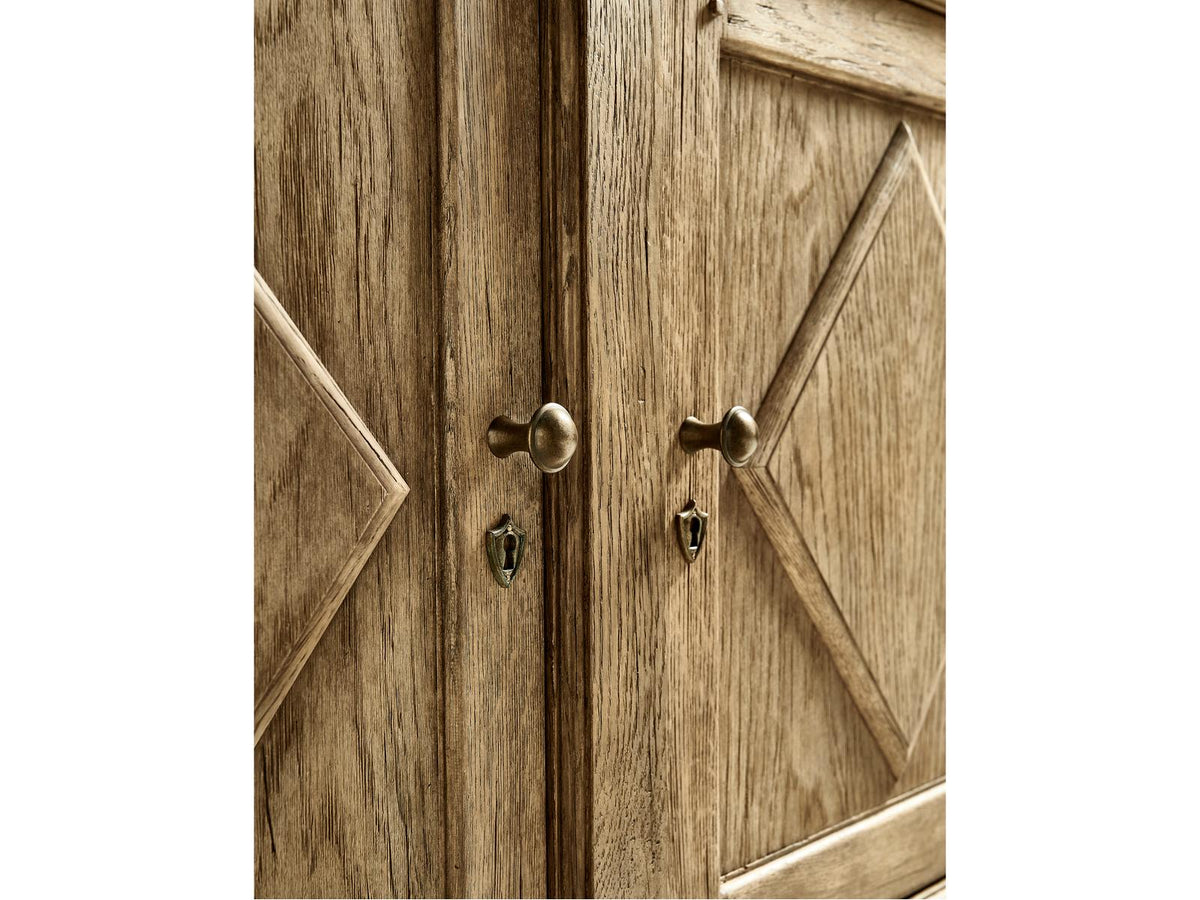 Timeless Oak Credenza Sideboard in Stripped Brown Chestnut