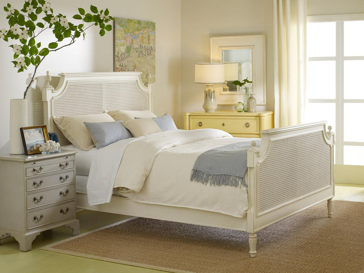 Chateau Queen Panel Bed Handcrafted Mahogany Wood Frame