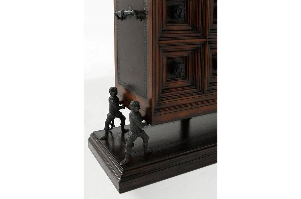 Theodore Alexander The Humorous Chest