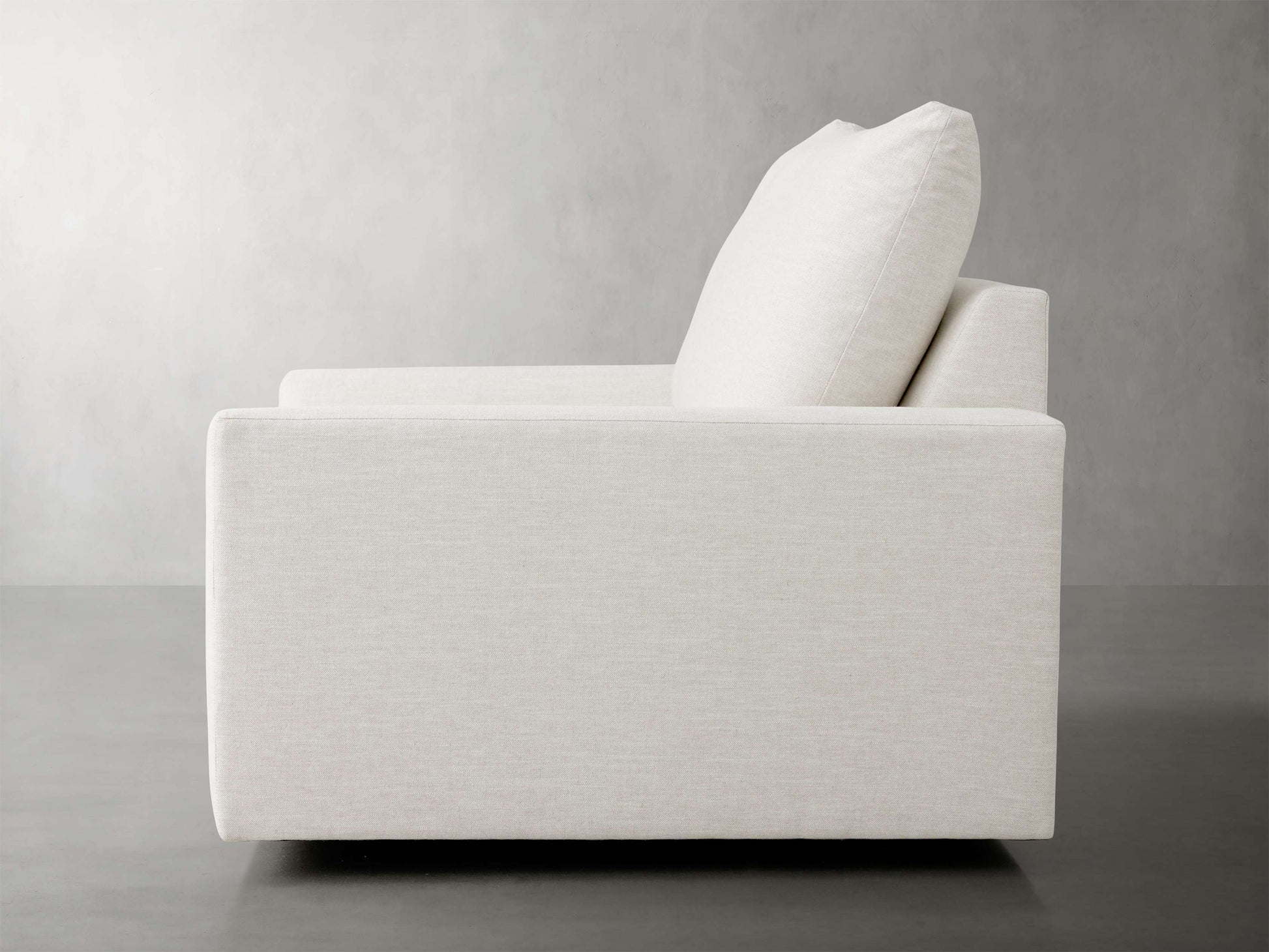 Calistoga Swivel Chair