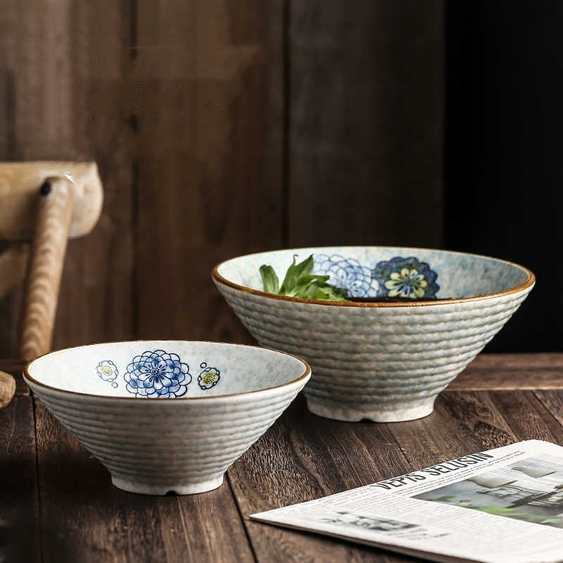 Chrysanthemum Crest Rain-Hat Soup Bowl