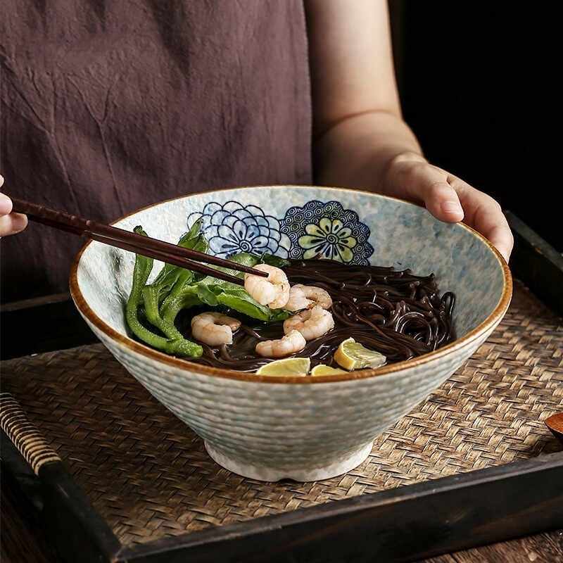 Chrysanthemum Crest Rain-Hat Soup Bowl