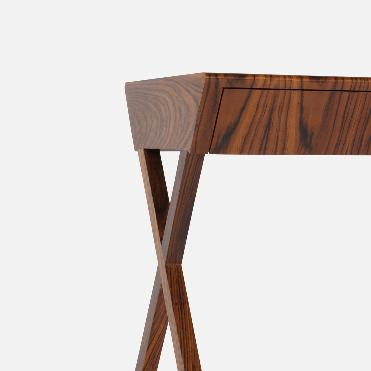 Eleonor Desk