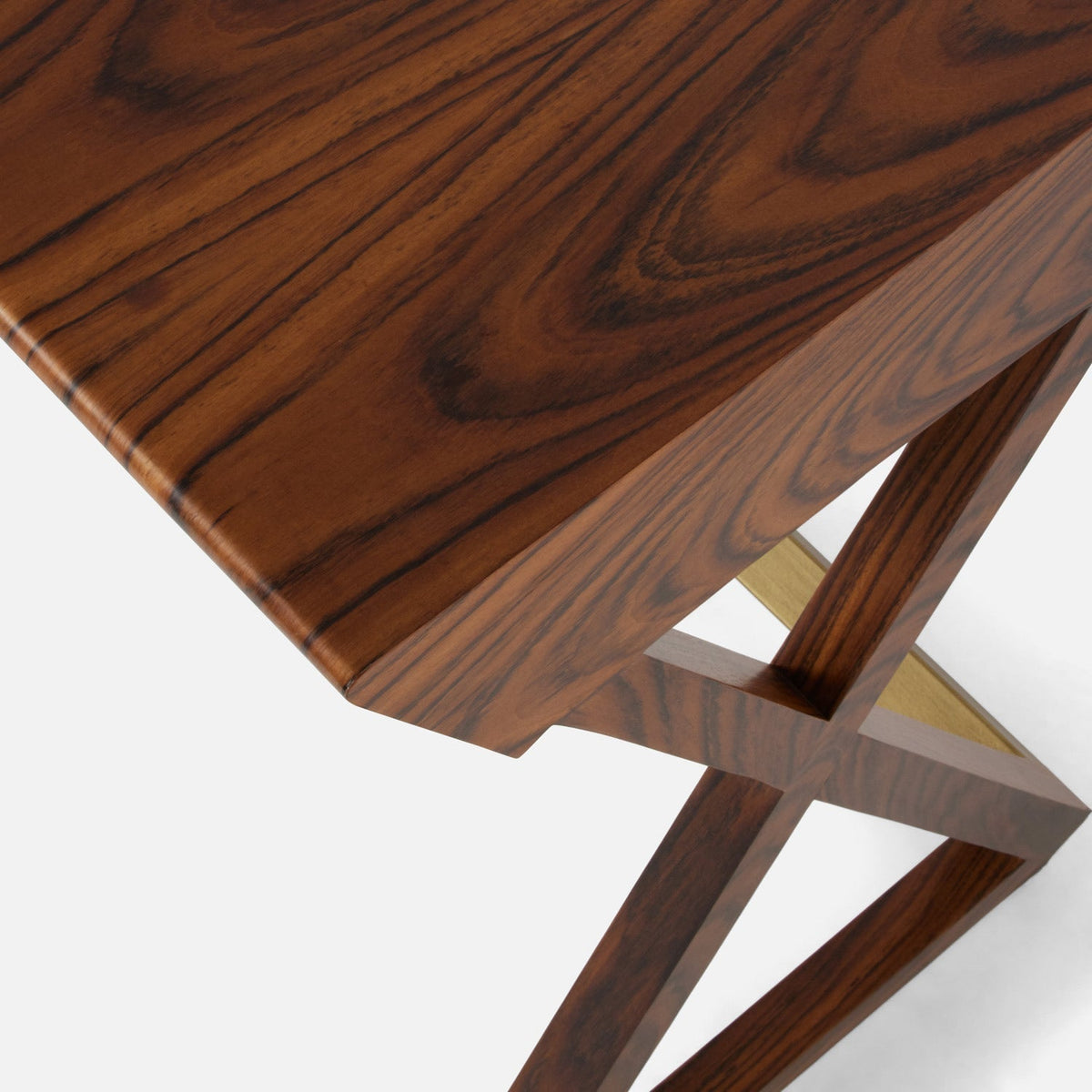 Eleonor Desk